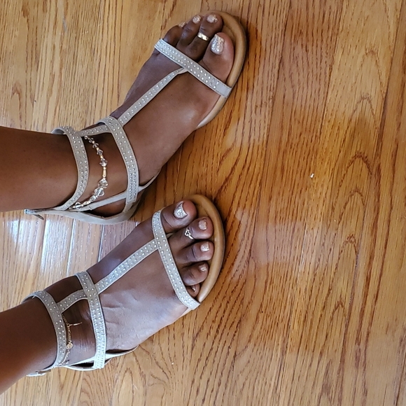 torrid Shoes - Torrid size 11 thong sandals